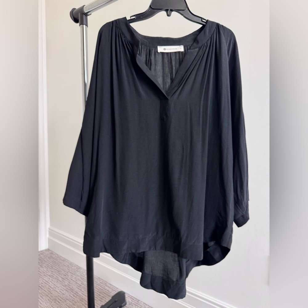 The Impeccable Pig Black V-Neck Tunic Top